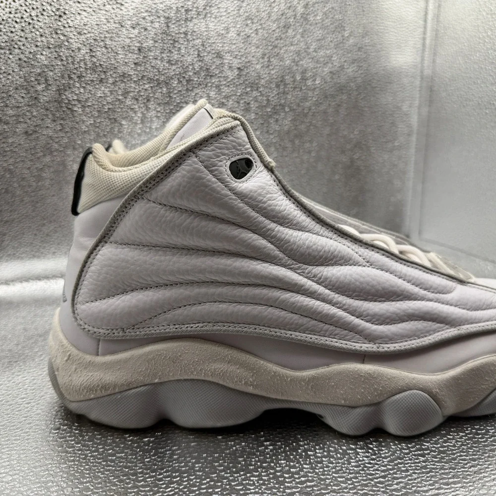 Size 11 Jordan Pro Strong Basketball Shoes Mens White Excellent DC8418-103